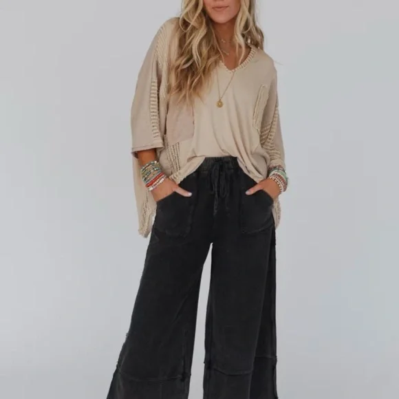 POL boutique Boho Beige Mixed-Knit V-Neck Top - Picture 3 of 6